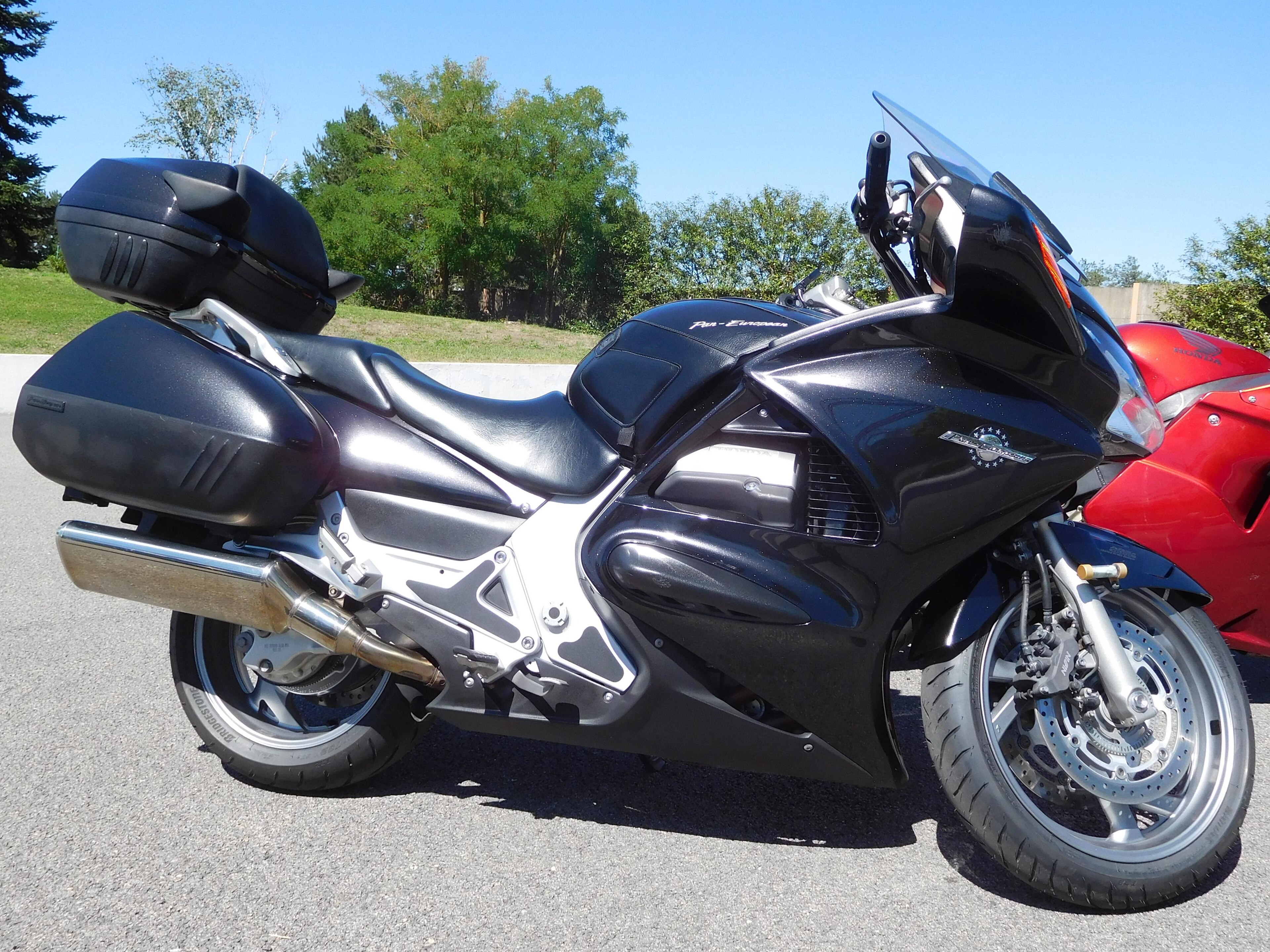 Honda ST1300