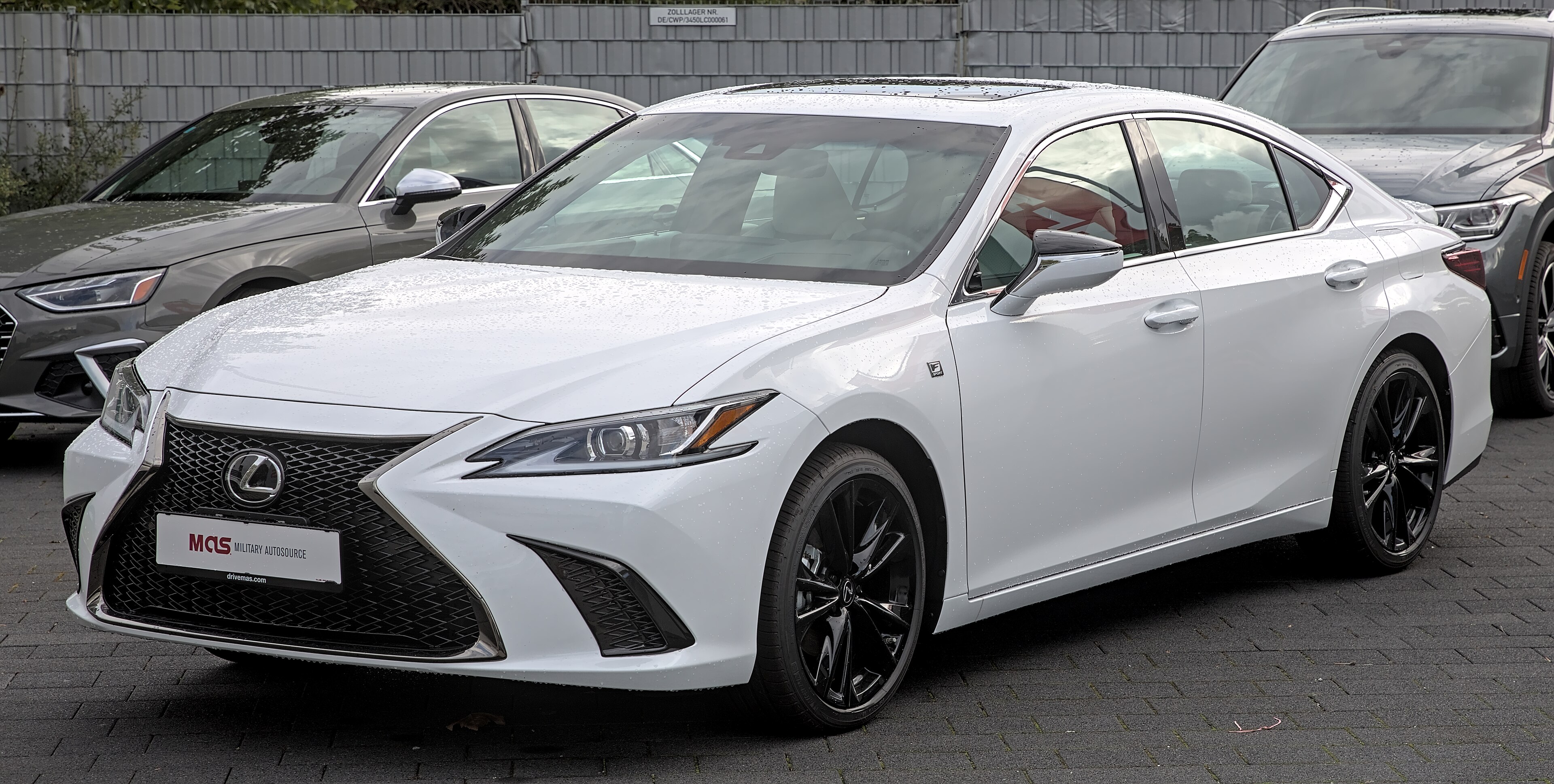 Lexus ES