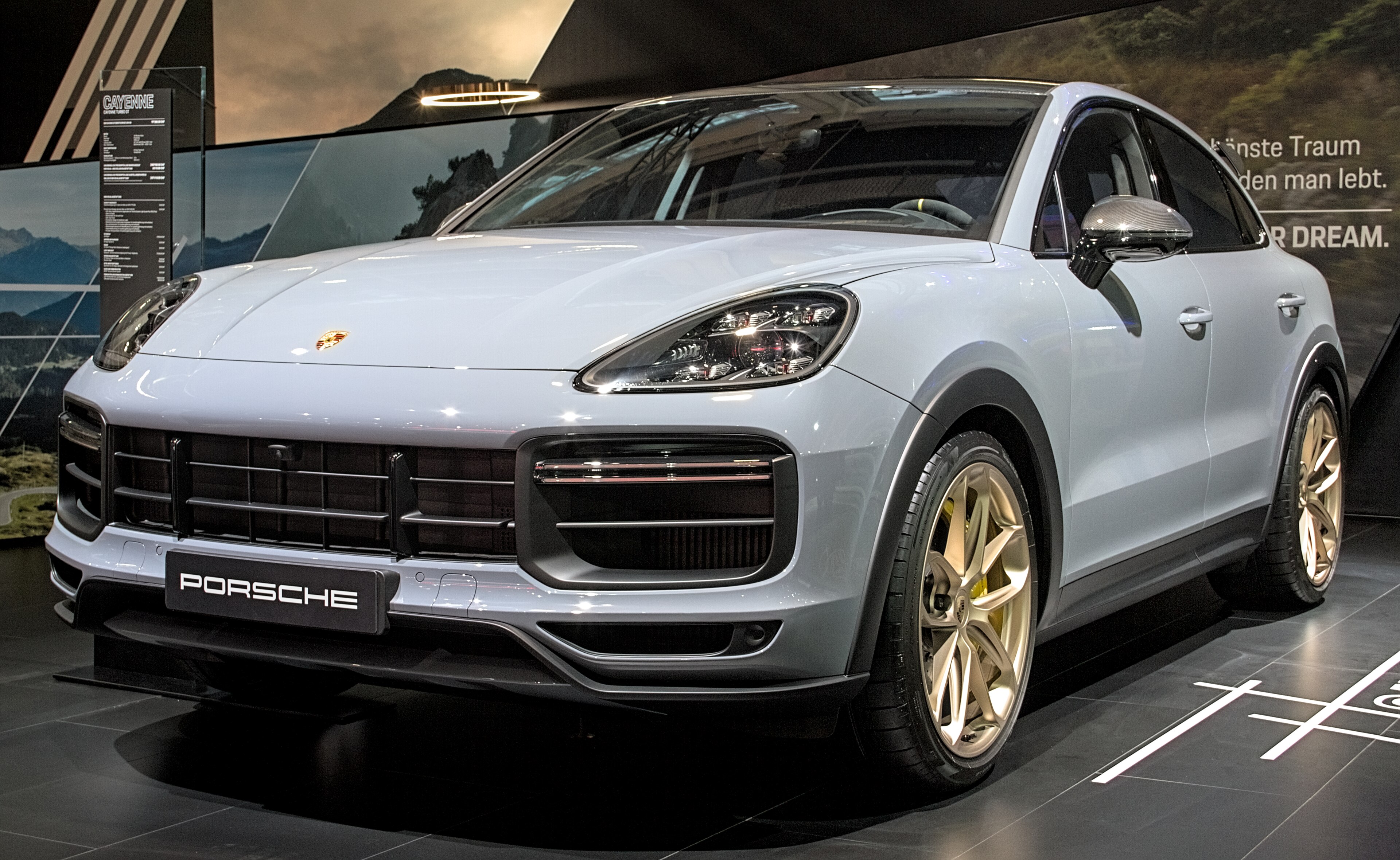 Porsche cayenne-turbo